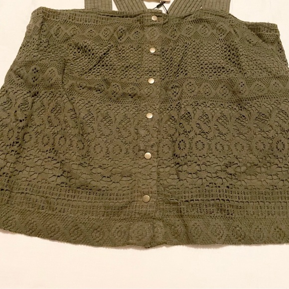 Vera Moda Lace Women’s Top Size Medium - Picture 10 of 16